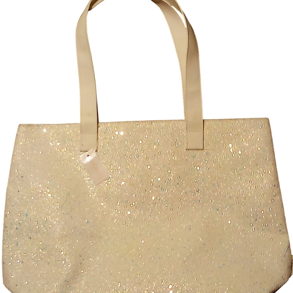 Clinique -NWT 12 Pc. Skincare and Makeup Set. Free Large White Tote  W/Purchase - Picture 4 of 12